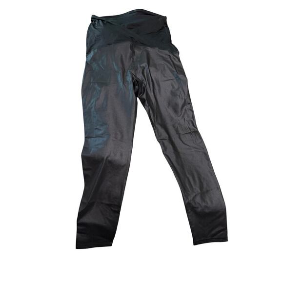 Ingrid & Isabel‎ High Gloss Maternity Long Leggings Maternity Black Large NWT - Picture 5 of 8